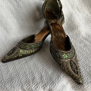 Anne Michelle green strap pointed heels Beaded  Stunning Bohemian Size 7.5